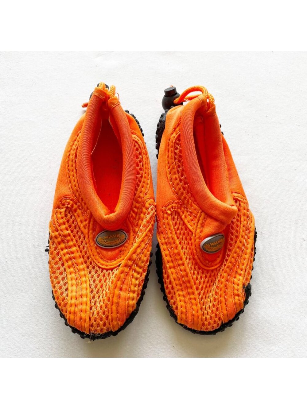 Wave Orange Water Shoes Little Kids Size 9 Stretch Nylon Mesh Upper Grip Sole